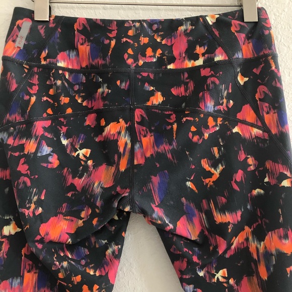 Zella Colored Leggings Size M - Picture 5 of 8
